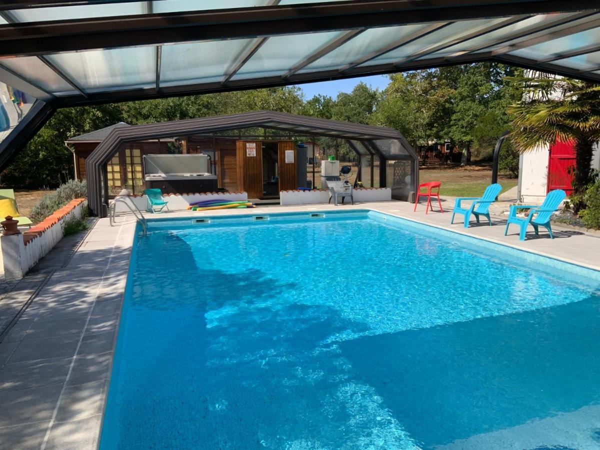 Domaine De Labelo Bed & Breakfast Commensacq Eksteriør bilde